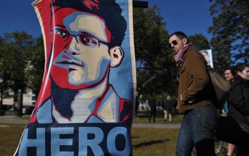 برنده نبرد بر سر رمز نویسی اطلاعات در اینترنت کیست؟