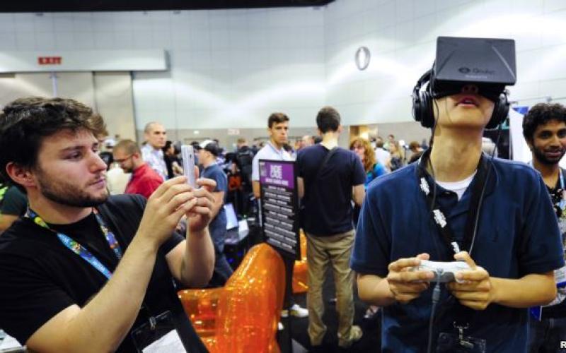 یک معامله‎ی نجومی برای تحقق یک رویا در دنیای مجازی