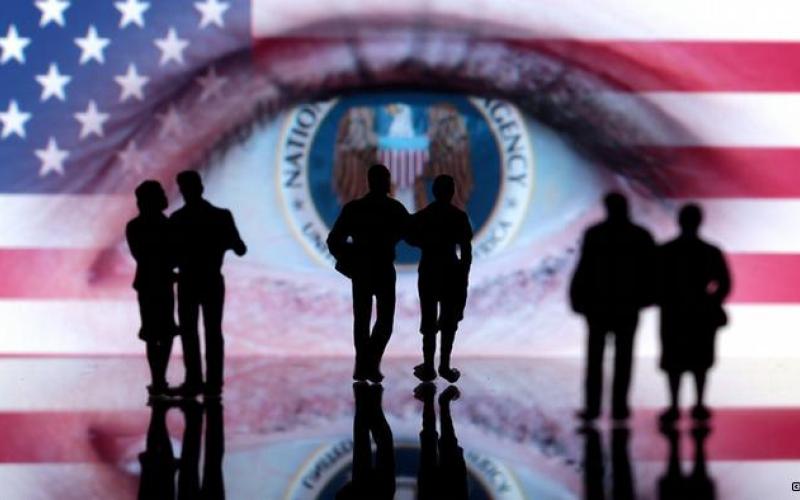 بکارگیری برنامه‎ای برای ضبط تمامی ارتباطات تلفنی یک کشور!