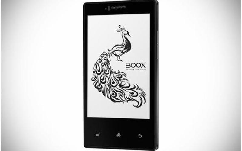 تلفن همراهی با شارژ دو هفته‌ای + عکس