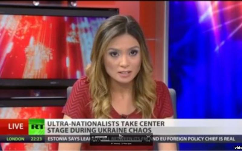 استعفای مجری آمریکایی الاصل شبکه روسی در برنامه زنده تلوزیونی +عکس