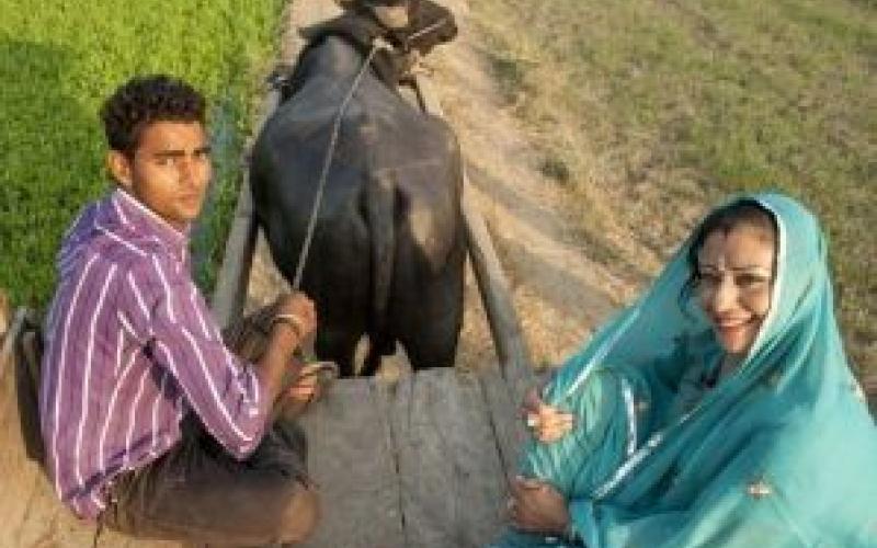 سرنوشت عشق اینترنتی خانم مدرن آمریکایی با روستازاده‎ی هندی (+تصاویر)