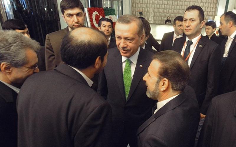 استقبال وزیر ارتباطات کشورمان از نخست وزیر ترکیه