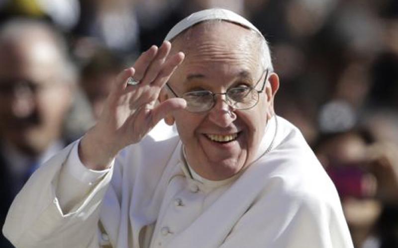 پاپ: اینترنت هدیه‎ای الهی، اما عامل انزوای انسان‌هاست 