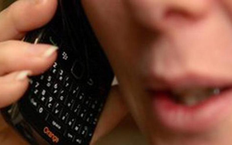 با مزاحمان تلفنی چگونه برخورد می‌شود؟!