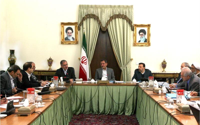 در جلسه شورای عالی فناوری اطلاعات صورت گرفت؛  تأکید دکتر جهانگیری بر توسعه دولت الکترونیک و ایجاد دولت چابک و هوشمند (+تصاویر)