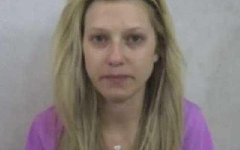 ویدئوی شرح دردمندانه دختری از تجاوزهای پدرش، کاربران را شگفت‎زده کرد! +تصاویر