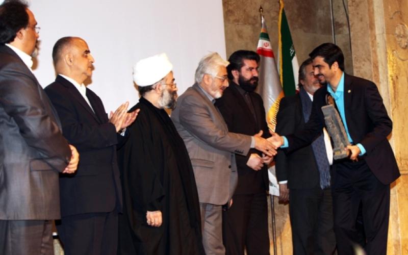 همراه اول «تندیس حقوق برند» را دریافت کرد