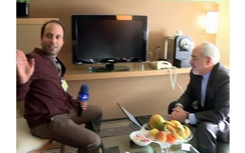 ظریف با کامنت‌هایش چه می‌کند؟