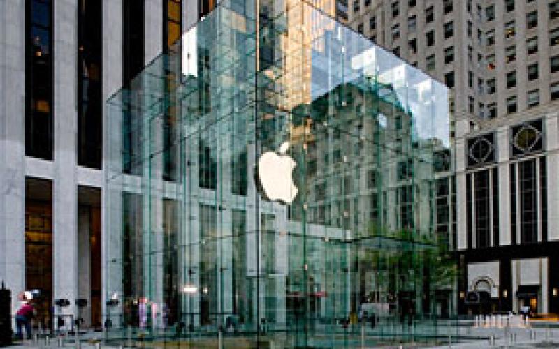 رونمایی از آی‌پد نسل پنجم اپل در شهر سن‌خوزه