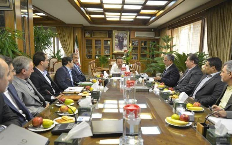 نگاه حمایتی وزیر ارتباطات برای بهبود کسب و کار SAPها 