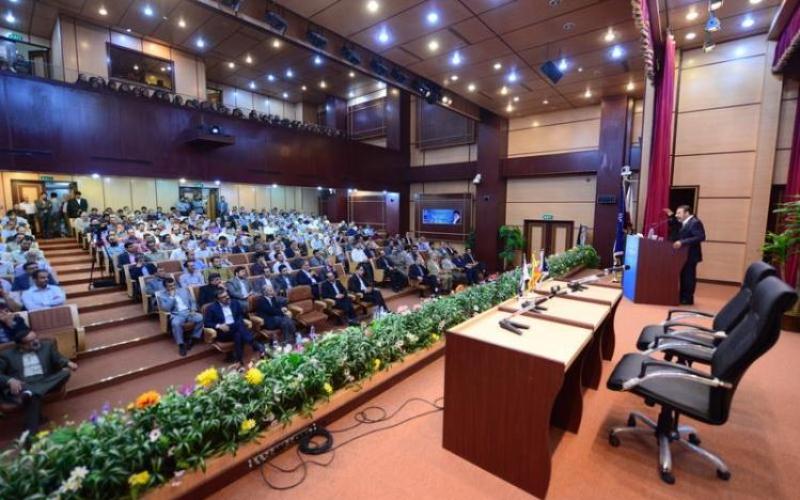 پژوهشگاه ICT مستقل اداره می‎شود