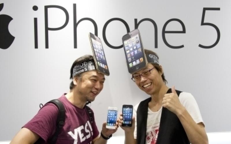 آغاز فروش iPhone 5S و iPhone 5C در 11 کشور جهان