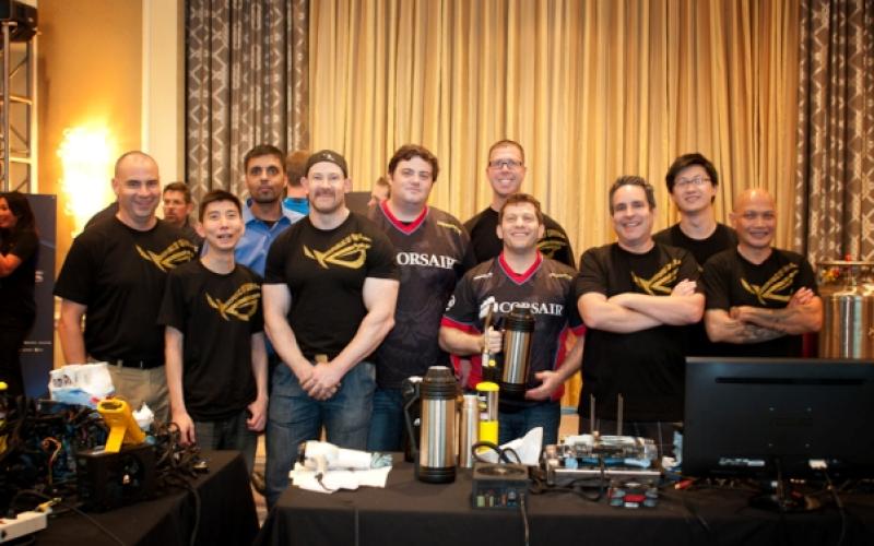 مادربورد رکورد شکن