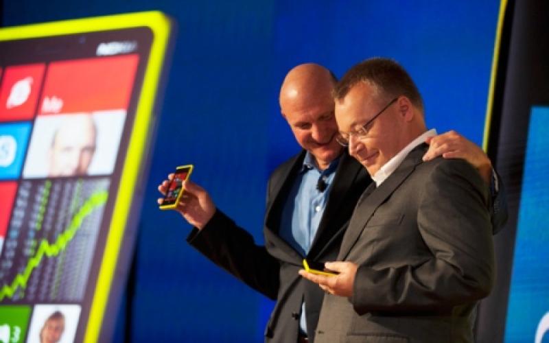 "آخرین تلاش مایکروسافت در آینده تلفن همراه"