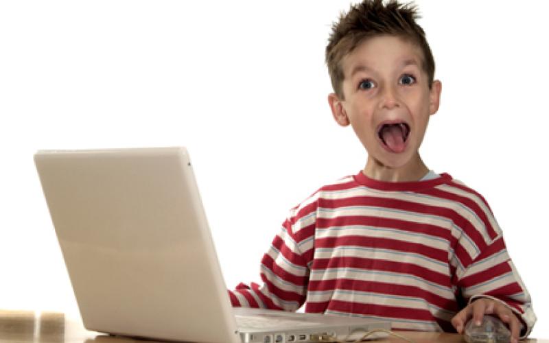 هفت روش برای پیشگیری از آسیب دیدگی کودکان در اینترنت