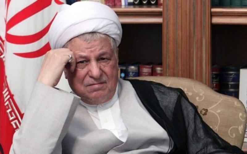 روایت هاشمی رفسنجانی از نشستنش پشت میز کامپیوتر تا ورود به اینترنت  