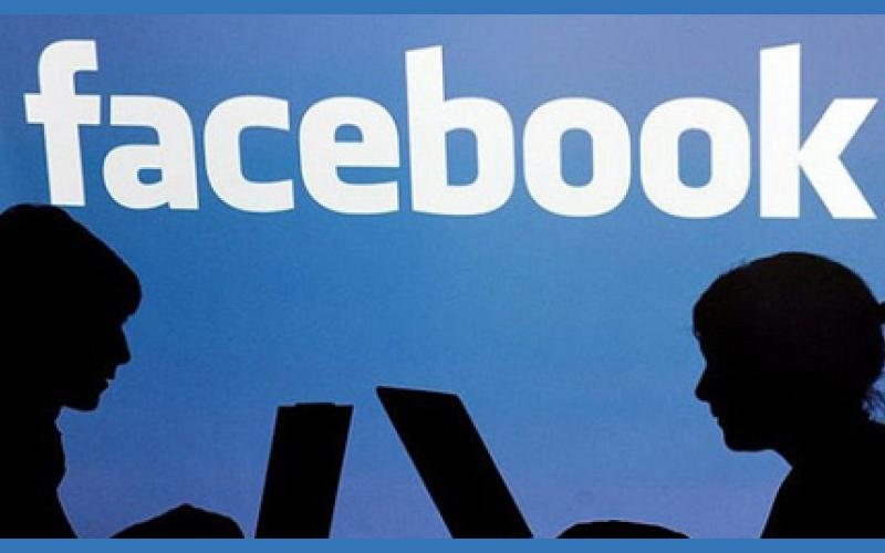 استخراج اطلاعات حساب‌های کاربری در فیس بوک