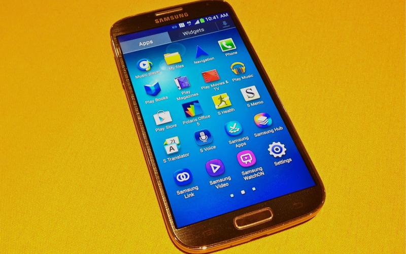 نسخه جدید گلکسی اس چهار به بازار می‌آید 