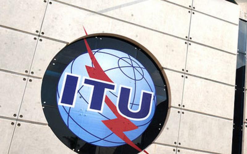 سازمان فناوری اطلاعات پاسخ دهد! سایت اتحادیه جهانی مخابرات همچنان فاقد زبان فارسی است