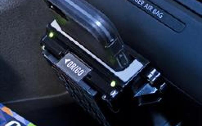 ارائه‎ی سیستمی برای پیشگیری از پیامک زدن در خودرو