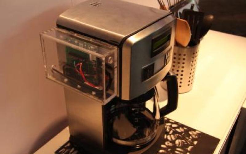 با موبایل خود قهوه درست کنید+ عکس