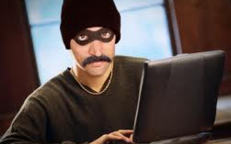 دستگیری عامل اغفال دختران جوان در "چت‌روم"