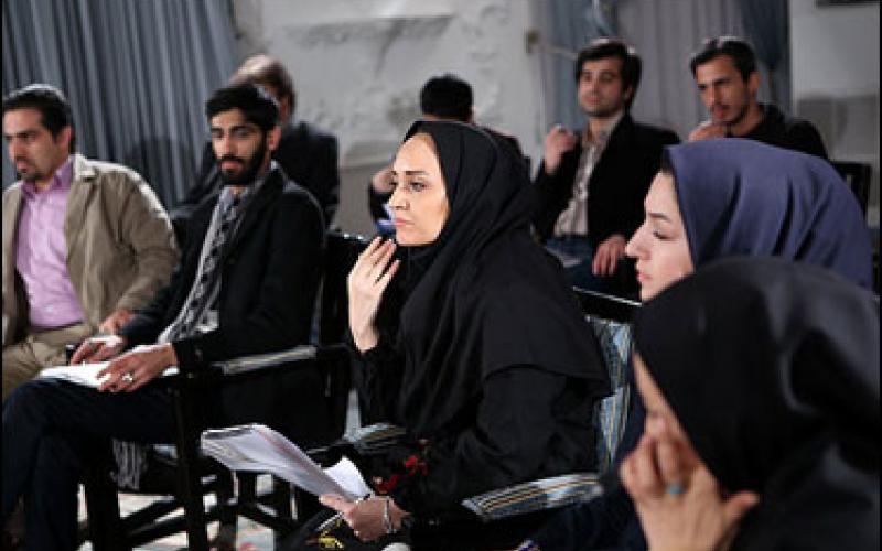 خبرنگاری که بازی دولت را بهم ریخت!