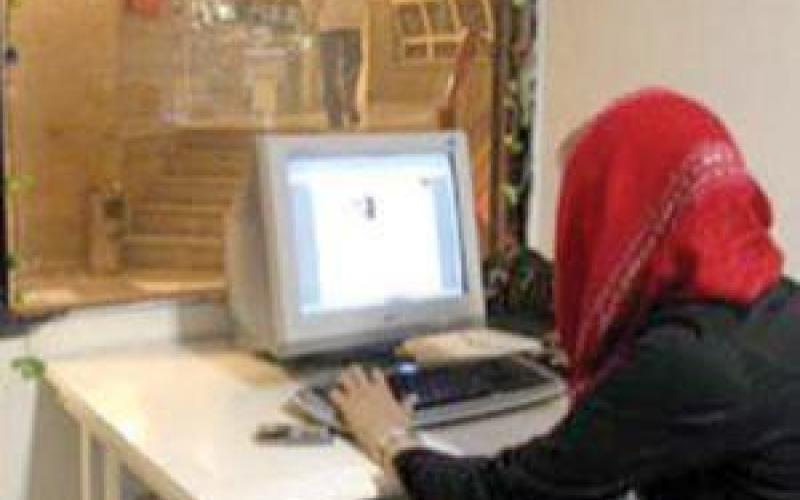 بر اساس یک نظرسنجی دولتی؛ دختران بدحجاب تهرانی همواره از اینترنت و شبکه‎های ماهواره‎ای استفاده می‎کنند