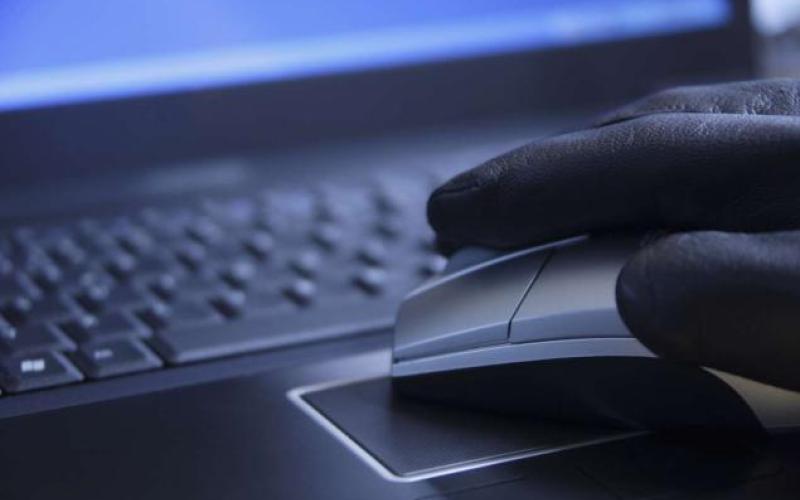 مراقب هکرهای زن‌نما باشید!