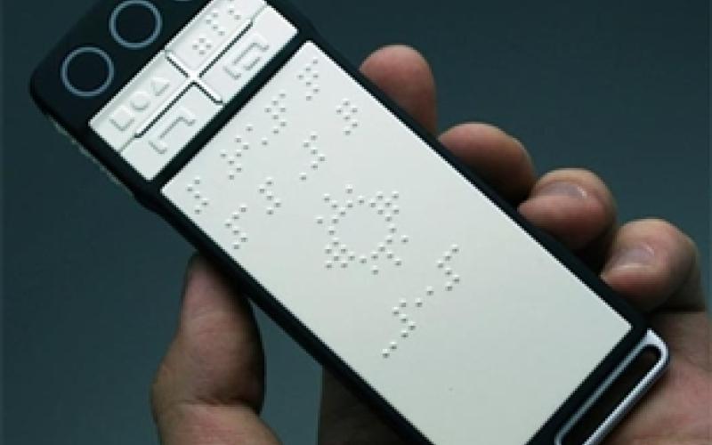 فون بریل؛ گوشی تلفن همراهی برای نابینایان +تصاویر