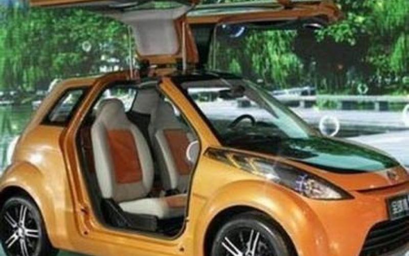 ورود اولین خودروی هوشمند چینی بدون راننده به بزرگراه +عکس