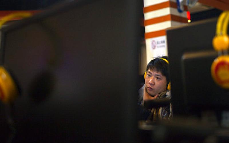 تشدید نظارت بر هویت کاربران اینترنت در چین 