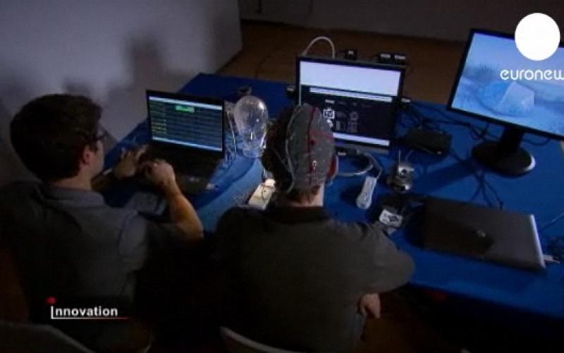 جدیدترین ابزار "ذهن خوان" امکان فعالیت معلولان حرکتی در دنیای آنلاین را فراهم کرد! 