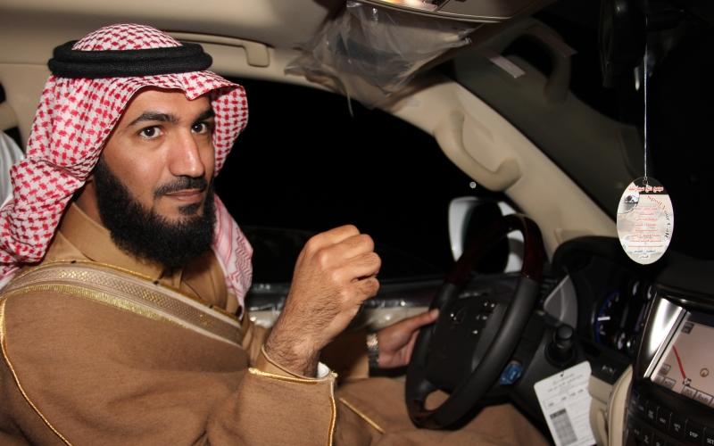 قبض موبایل 2.7 میلیارد دلاری خواننده‎ی عربستانی!