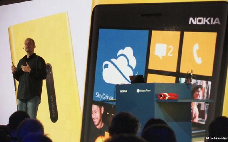 خیز نوکیا برای تسلط بر بازار نقشه‌های دیجیتال در تلفن‌های هوشمند و لوح‌رایانه‌ها 