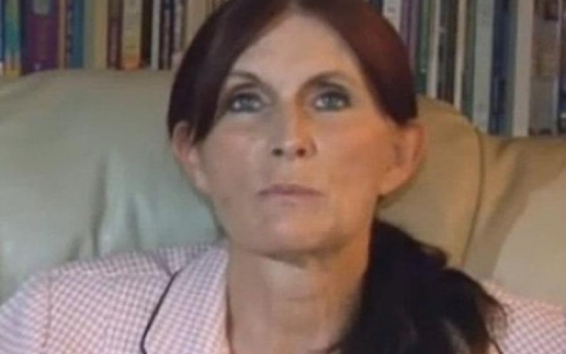 هنرپیشه‎ی زن فیلم موهن "معصومیت مسلمانان" از یوتیوب شکایت کرد+عکس 