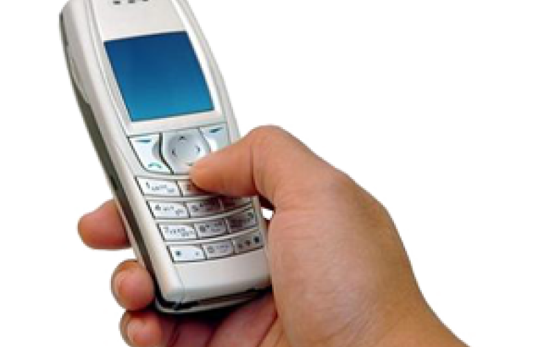 میانگین بالای تماس روزانه‎ی ایرانی‎ها‎ با تلفن همراه! تلفن شخصی ما روزانه چند نفر را آزرده می‌کند؟ 