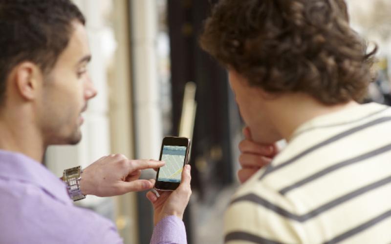 تسخیر ارتباطات آنلاین نسل آینده توسط وب موبایل  