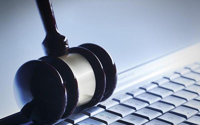 عربستان درصدد تصویب قوانین مجازات «توهین‌کنندگان به اسلام» در فضای مجازی