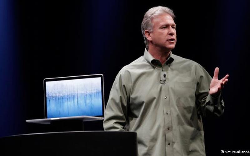 "اپل" از پیشرفته‌ترین مک بوک خود رونمایی کرد 