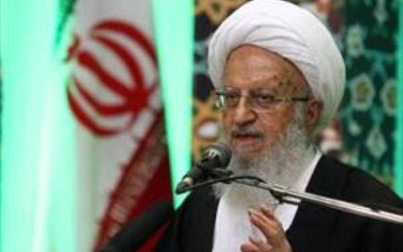 آیت الله مکارم: توهین‌ها نتیجه‎ی معکوس دارد 