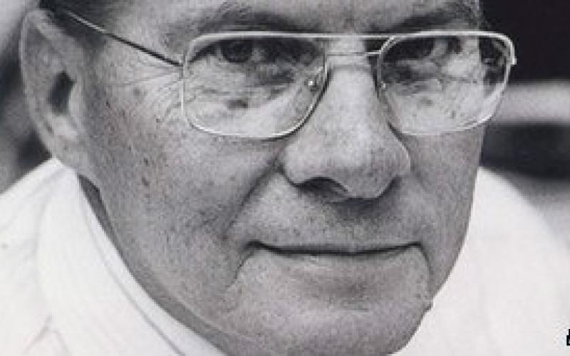 مخترع کنترل تلویزیون درگذشت + عکس اولین دستگاه کنترل و مخترع 