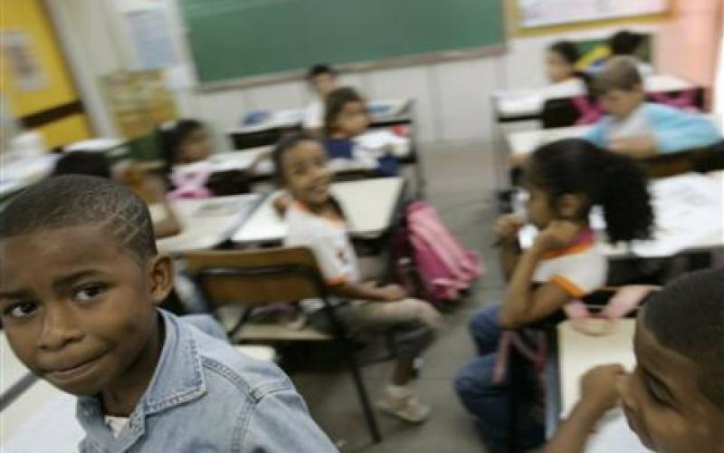 تراشه‌ی الکترونیکی امنیت دانش آموزان برزیلی را تأمین می‌کند