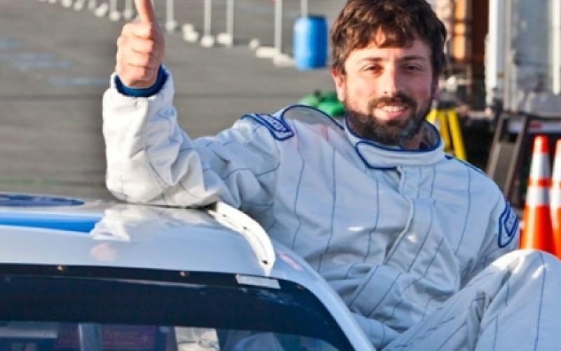 اختراع سیستم رانندگی برای نابینایان دروغ آوریل از آب درآمد!