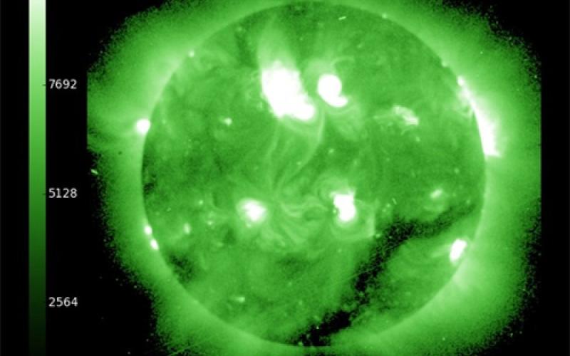 احتمال اثرات مخرب طوفان‌هاى خورشیدى بر شبکه‌های ارتباطاتی شدت گرفت