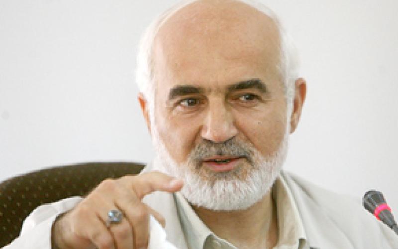 توکلی: شیوه‌ی فیلترینگ مردم آزار اخیر برای نظام هزینه‌زاست