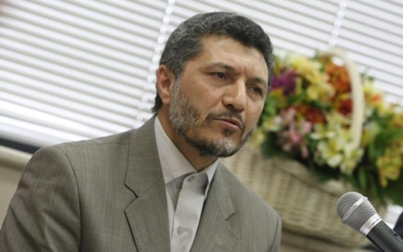 احمد بزرگیان: در 18 هزار دفتر پیشخوان دولت 60 خدمت به مردم ارائه می‌شود