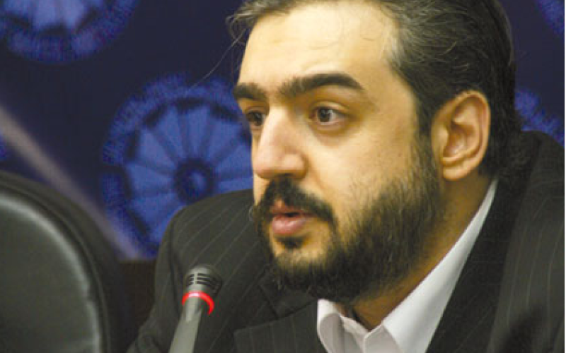 علمی: کاهش تعرفه‌های مکالمات بین‌الملل توسط زیرساخت وجاهت قانونی ندارد 