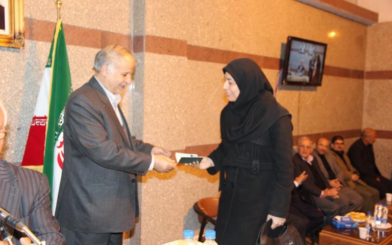 اولین کارشناس رسمی دادگستری در امور خبرنگاری و روزنامه‌نگاری سوگند یاد کرد